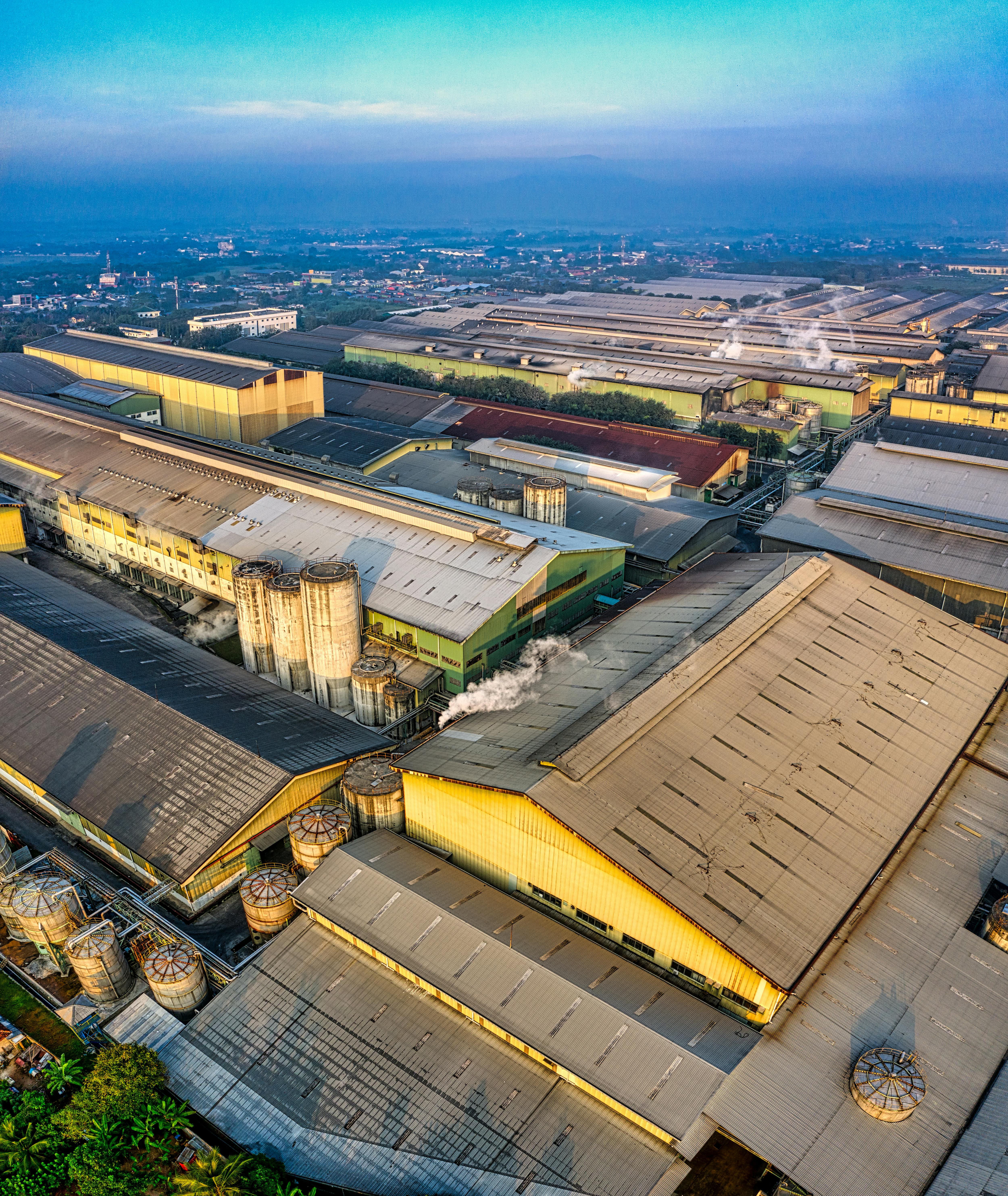 Large-scale industrial facility in Maharashtra with integrated logistics infrastructure